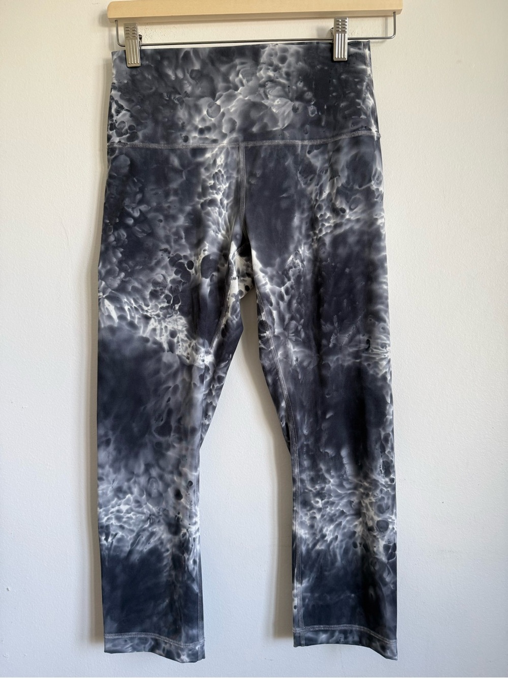 Lululemon Wunder Under Marble Dye High Rise Crop 21 Marble Dye Classic Navy US 6